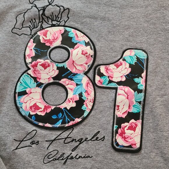 Girl's GUESS gray sweater w/ fancy side flaps  Size 14 - Picture 3 of 3